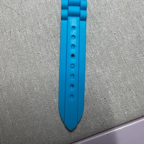 Blue and gold watch - Picture 7 of 7